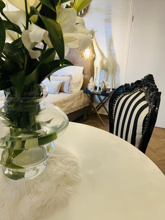 La Dolce Vita Luxury Apartments With Best Free Private Parking In City Center Пула Екстериор снимка