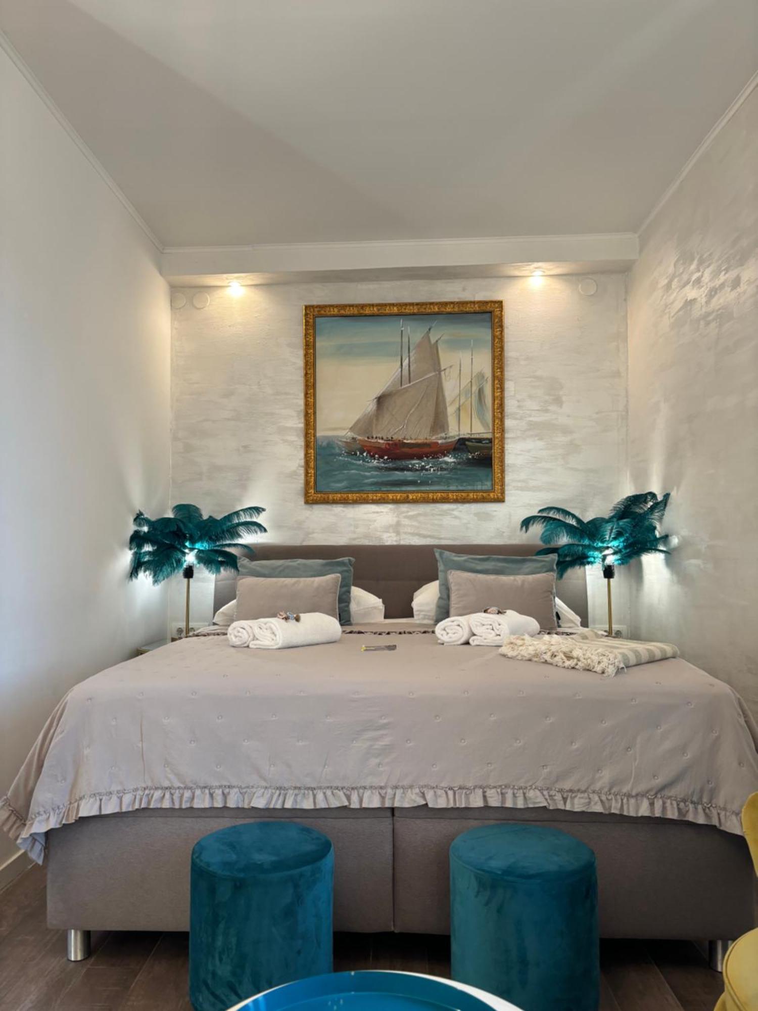 La Dolce Vita Luxury Apartments With Best Free Private Parking In City Center Пула Екстериор снимка